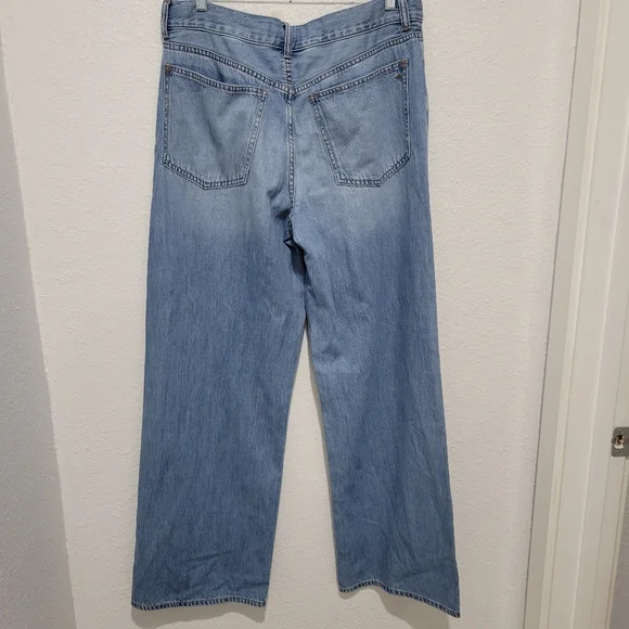 Madewell Light Blue Flare & Wide Leg Jeans - Picture 6 of 9